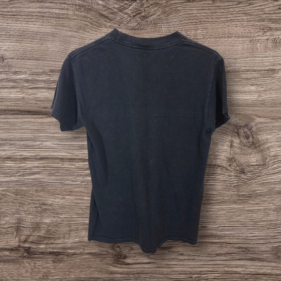 ⭐️Sesame Street Black and Red Elmo Short Sleeve Tee Size Small - Picture 2 of 5